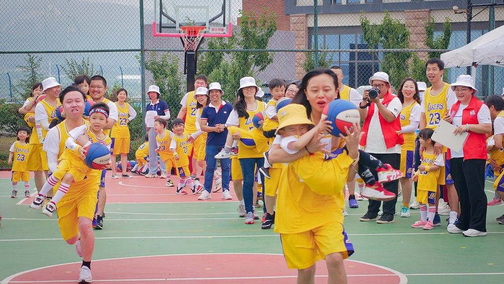 Super Basketball,Go!丨童心万向国际教育集团第一届亲子篮球嘉年华(图22)